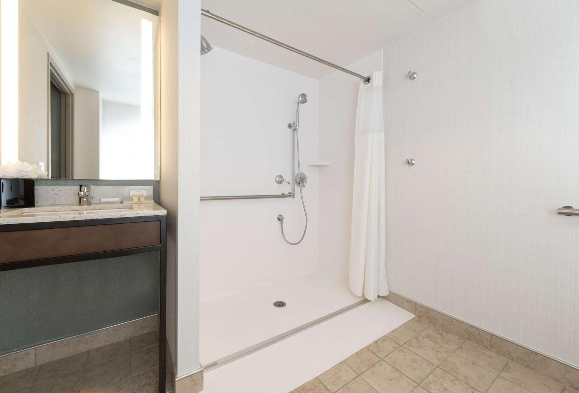 Hilton Garden Inn BWI Airport Linthicum Exterior photo